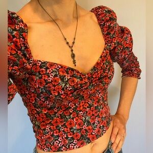 Zara Red & Black Floral Puff Sleeve Fitted Crop Blouse | Valentine’s Day | Roses
